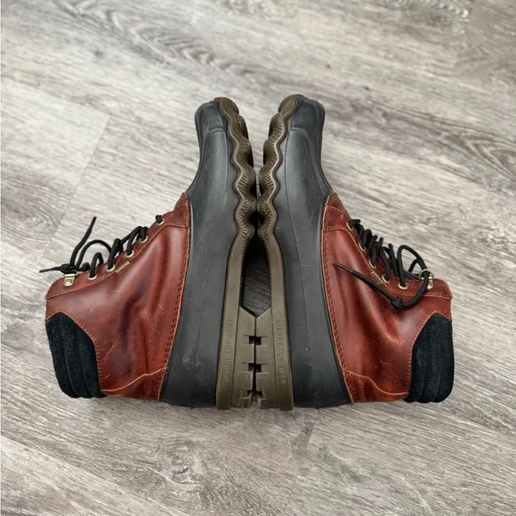Men's Sperry Brown and Black Waterproof Duck Boots - Classic Lace-Up - Picture 7 of 8